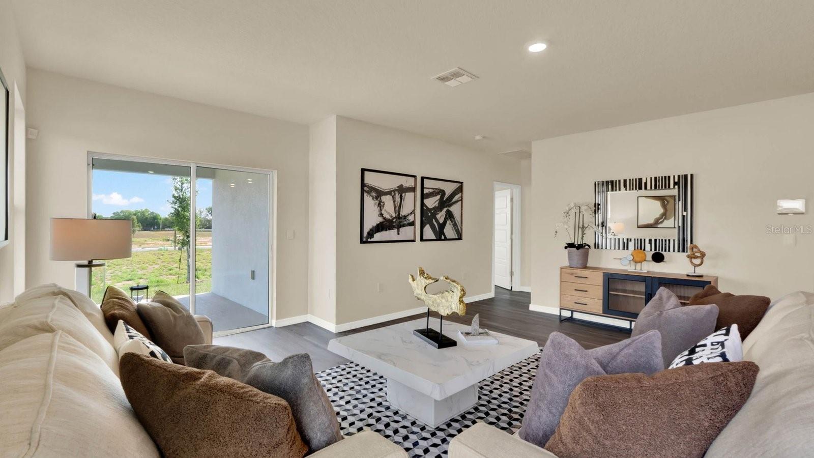 Image 5 of 52 For 984 Champion Rdg Drive