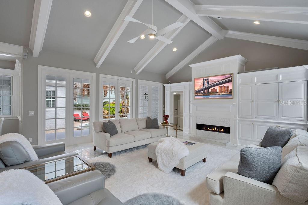 Image 20 of 65 For 505 Longmeadow Street