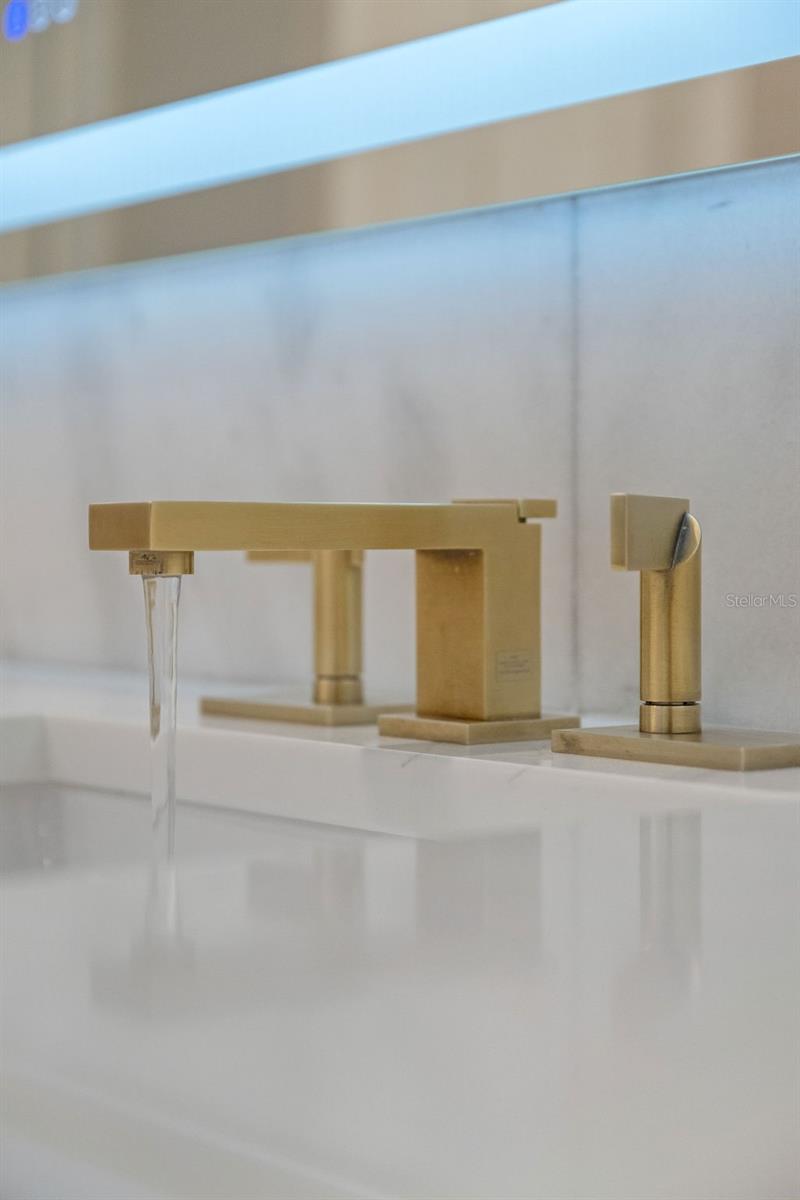 Image 28 of 65 For 505 Longmeadow Street