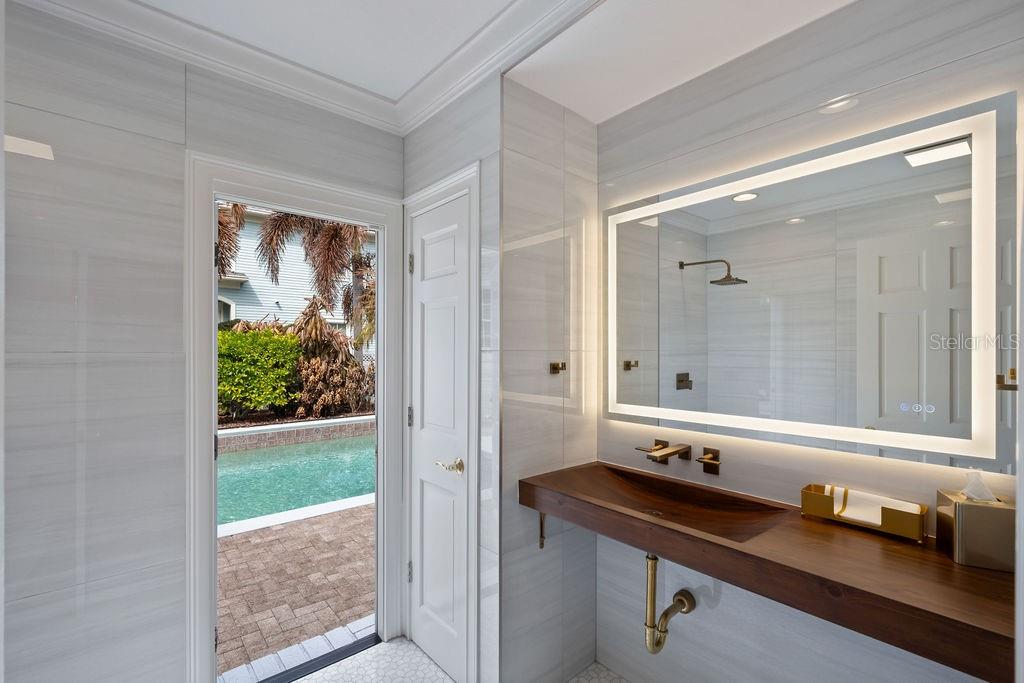 Image 39 of 65 For 505 Longmeadow Street