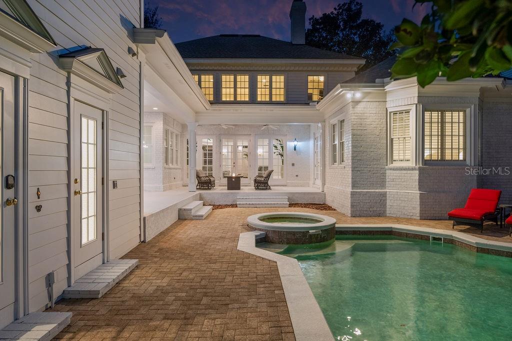 Image 47 of 65 For 505 Longmeadow Street