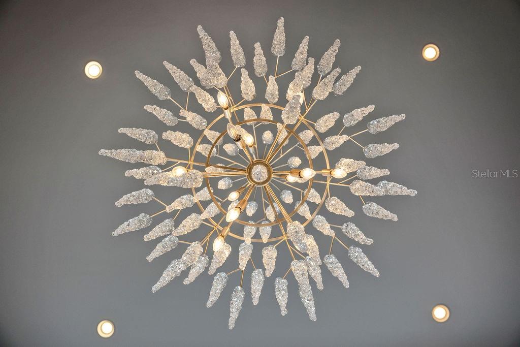 Image 8 of 65 For 505 Longmeadow Street