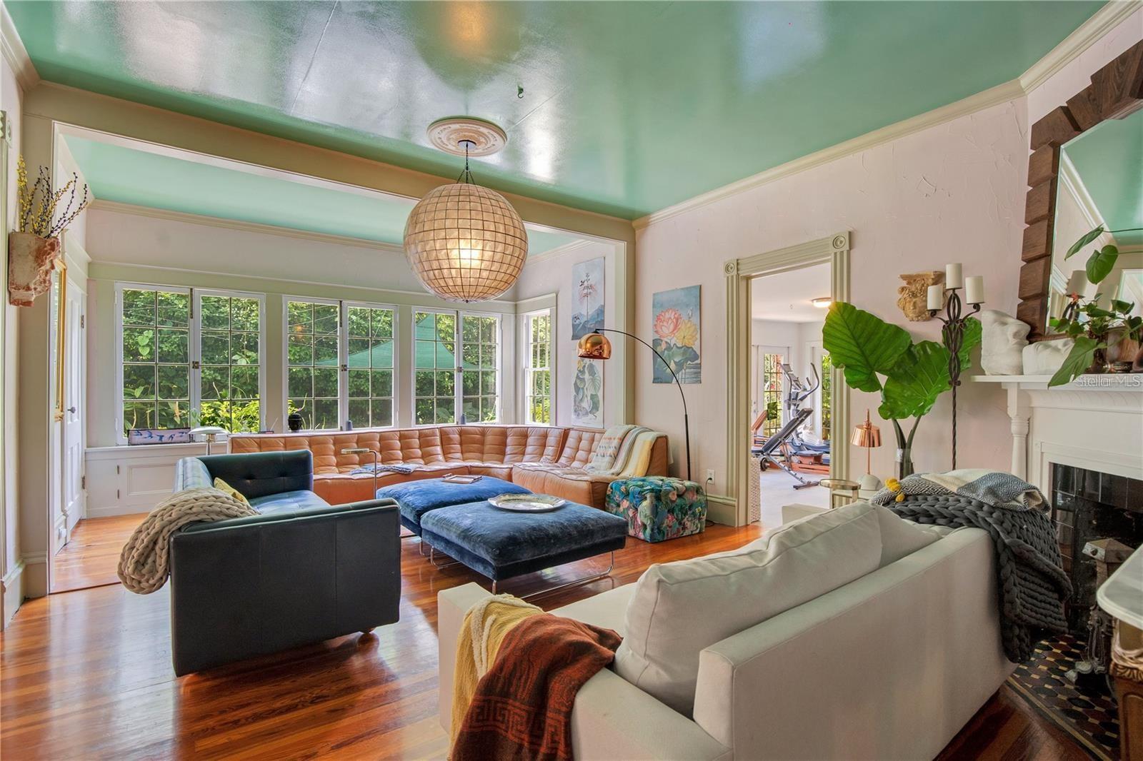 Image 14 of 92 For 614 Lake Avenue