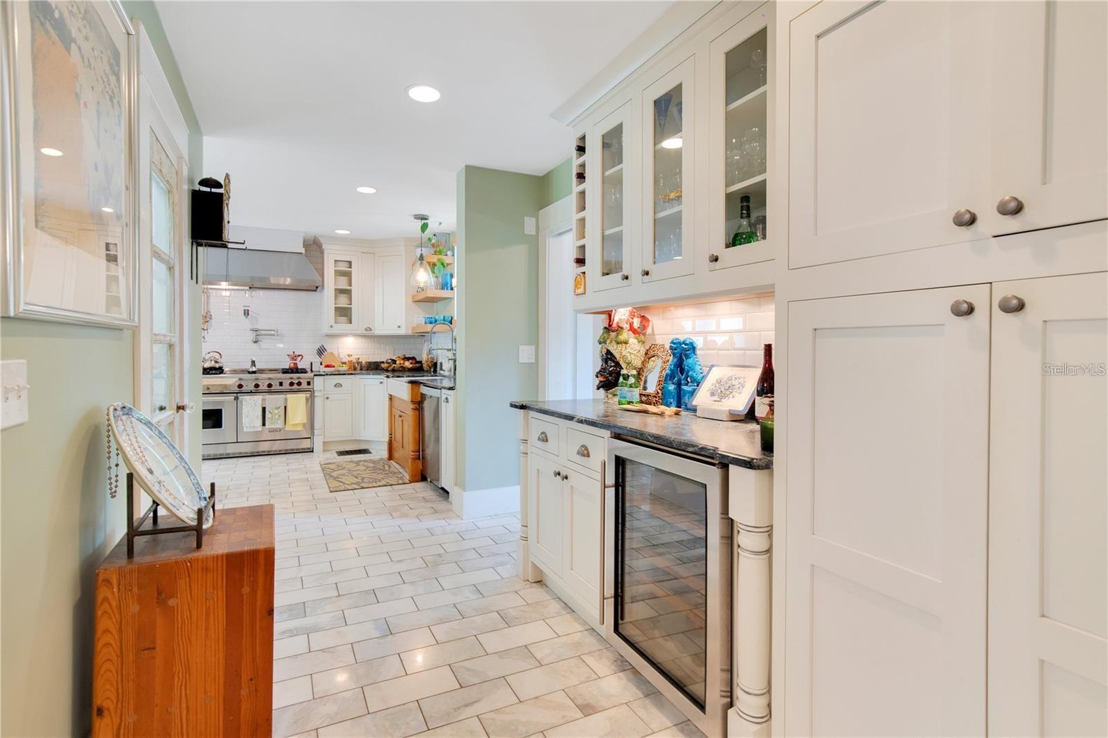 Image 27 of 92 For 614 Lake Avenue