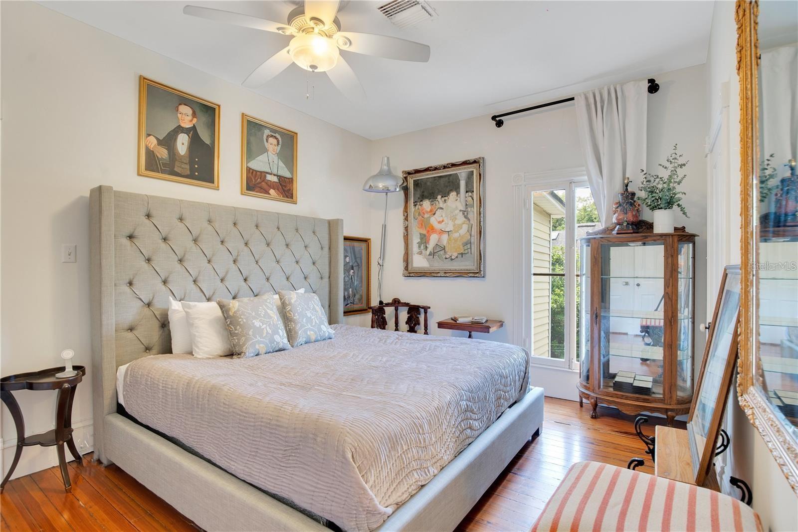 Image 37 of 92 For 614 Lake Avenue