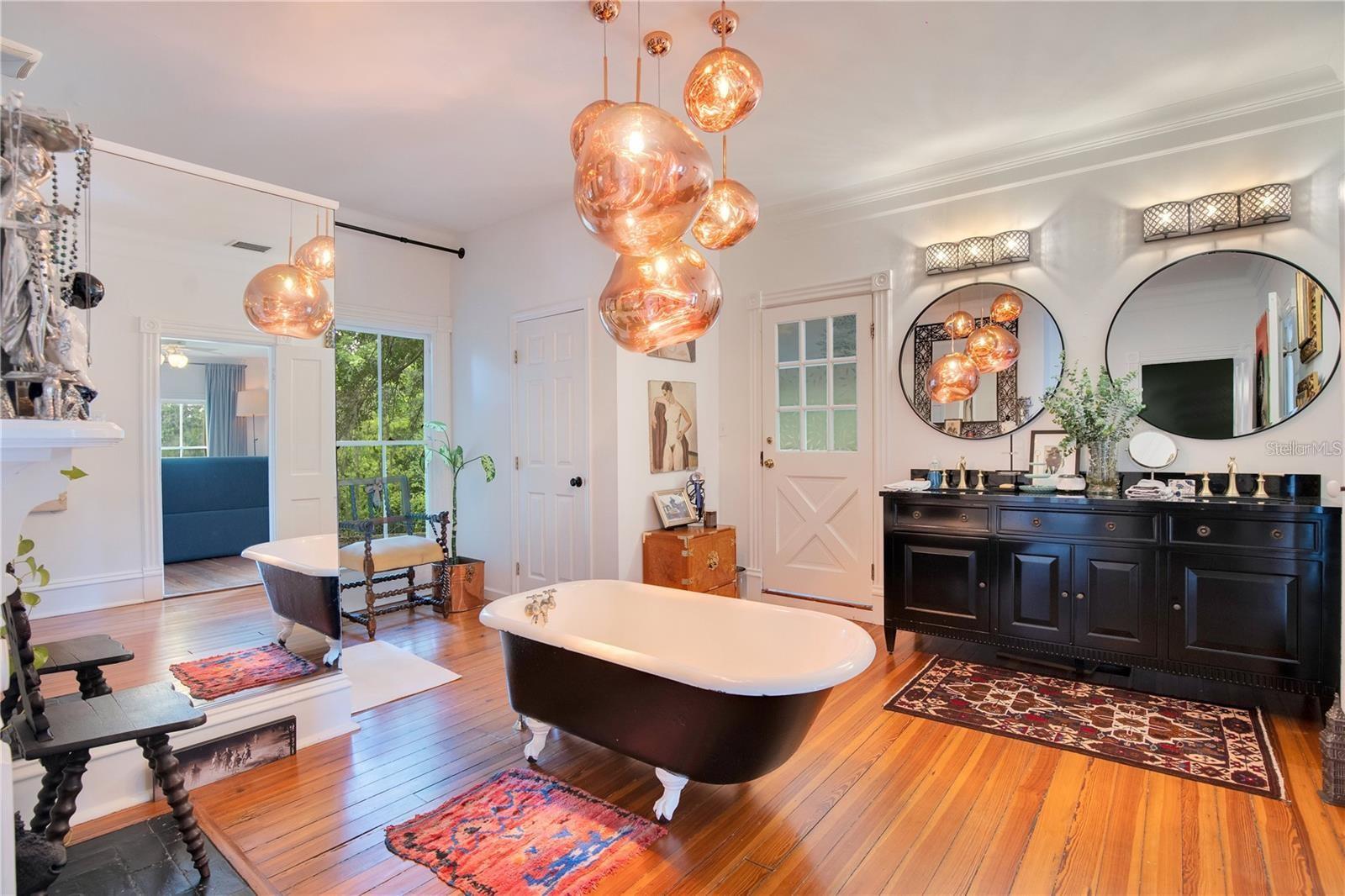 Image 41 of 92 For 614 Lake Avenue