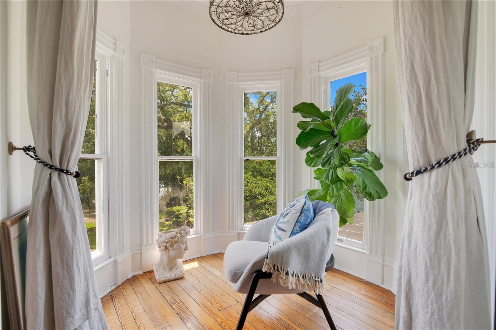 Image 55 of 92 For 614 Lake Avenue