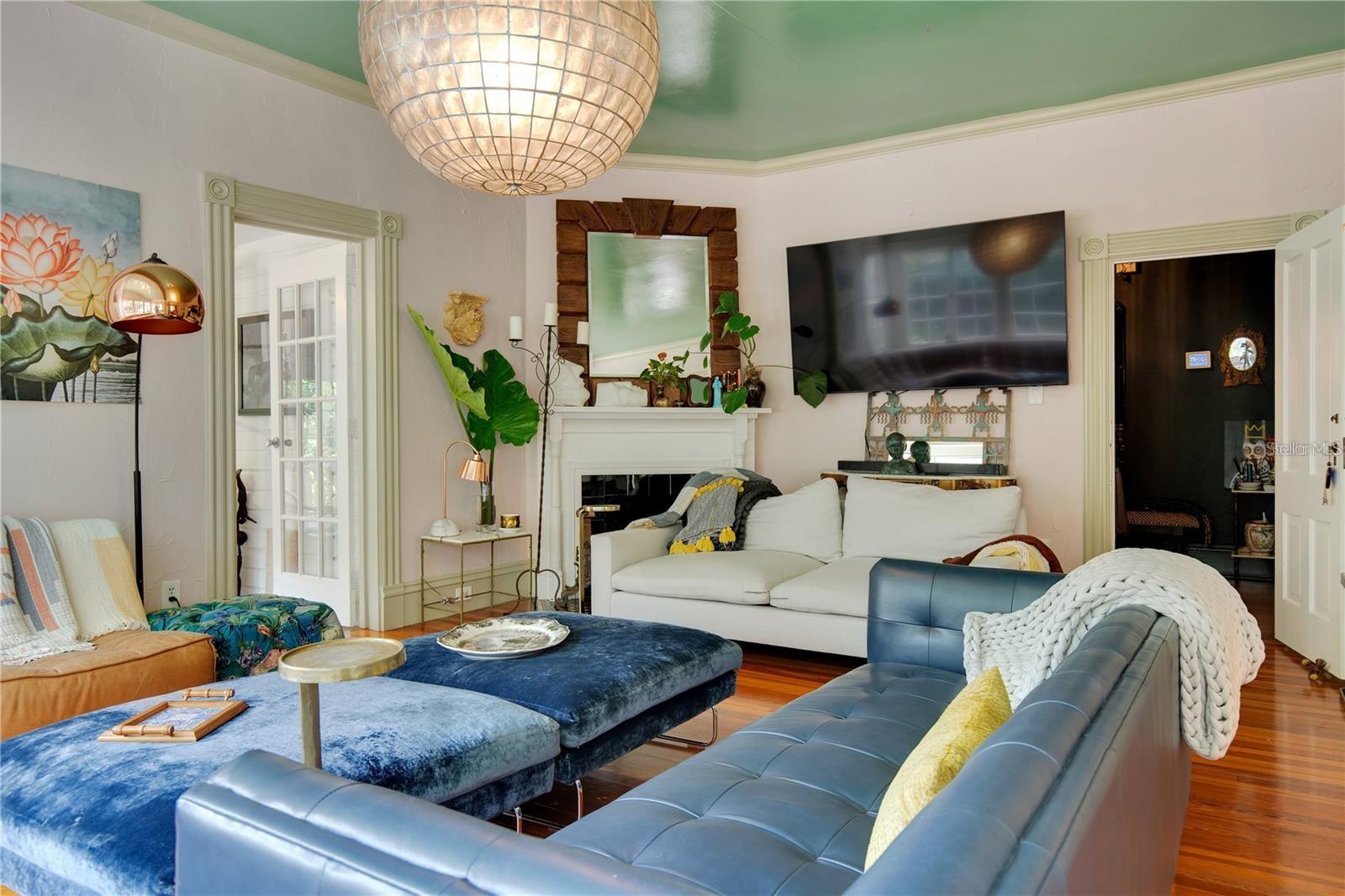 Image 62 of 92 For 614 Lake Avenue