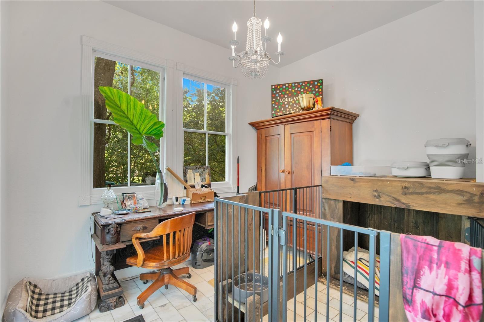 Image 70 of 92 For 614 Lake Avenue