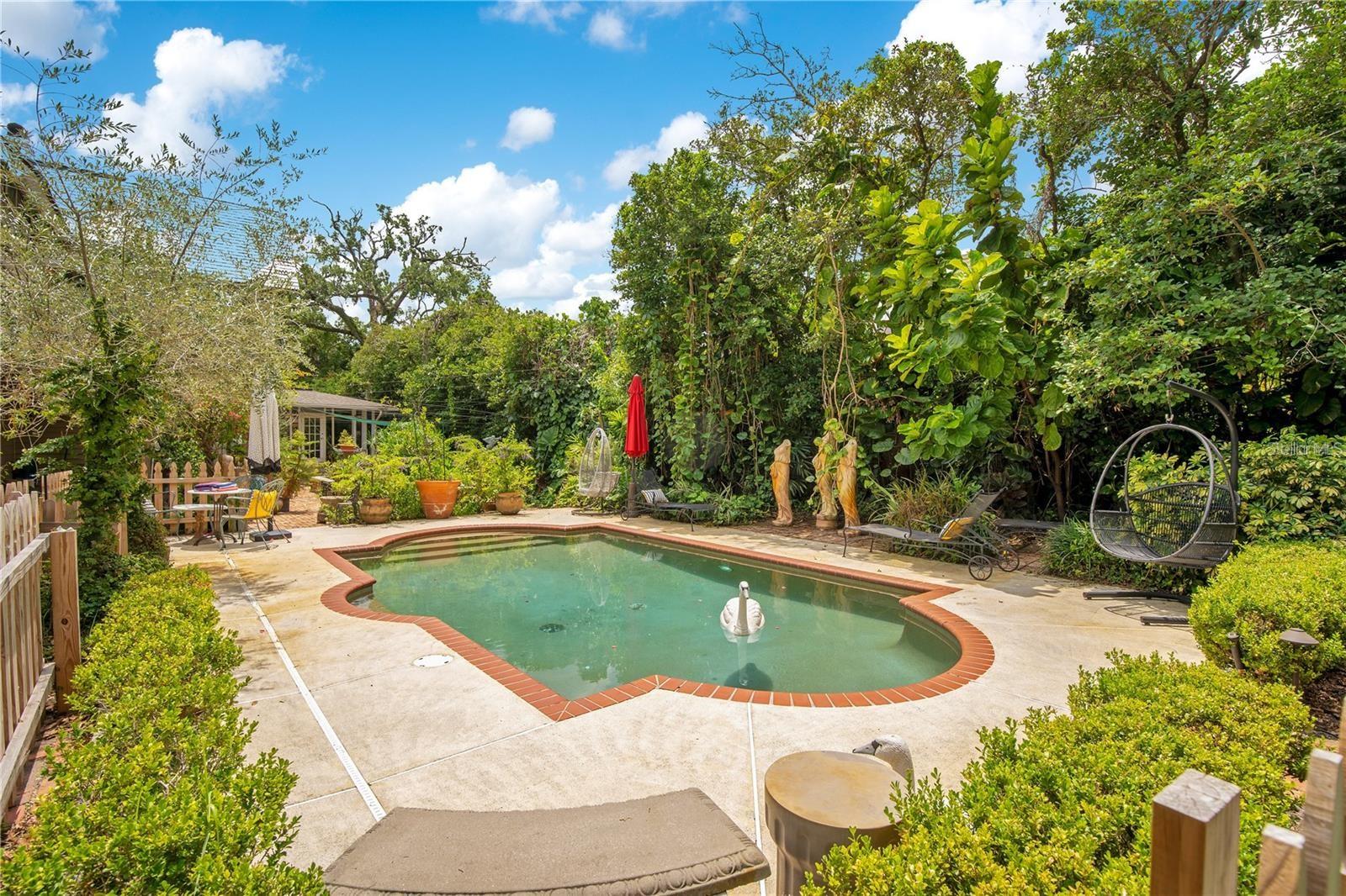 Image 82 of 92 For 614 Lake Avenue