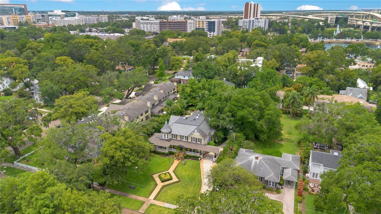 Image 91 of 92 For 614 Lake Avenue