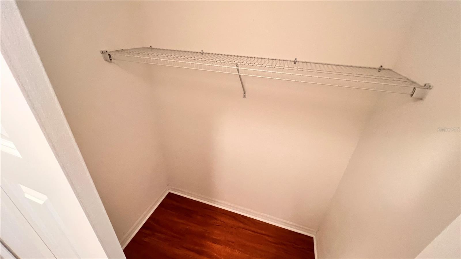 Image 31 of 42 For 3658 Oakdale Circle 200