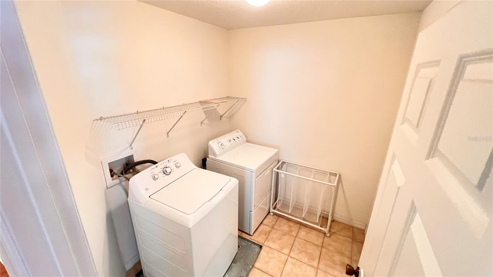 Image 36 of 42 For 3658 Oakdale Circle 200