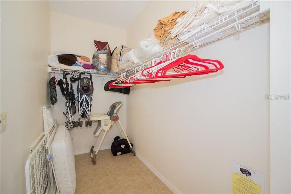 Image 14 of 47 For 252 Julliard Boulevard