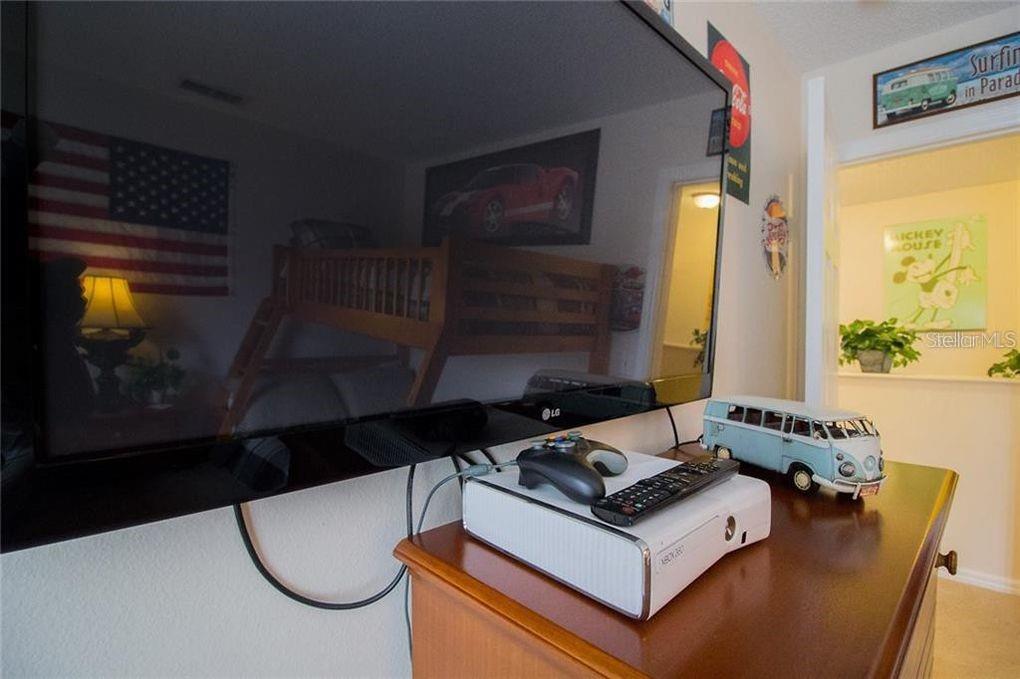 Image 25 of 47 For 252 Julliard Boulevard