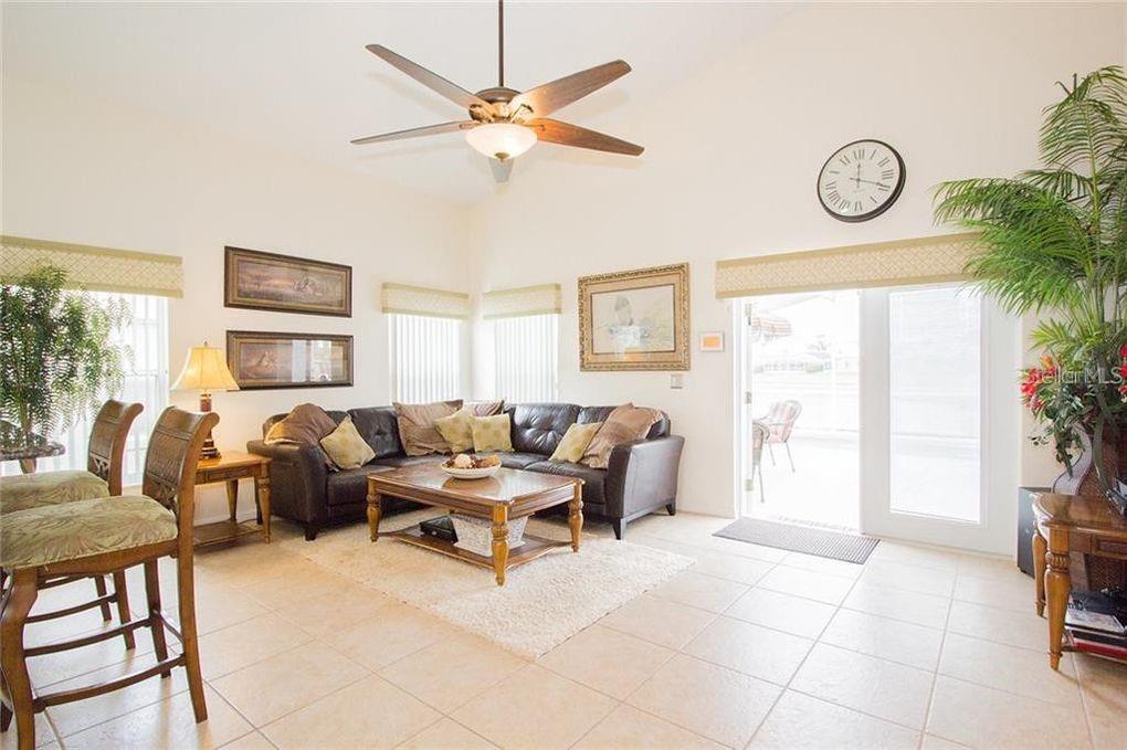 Image 8 of 47 For 252 Julliard Boulevard