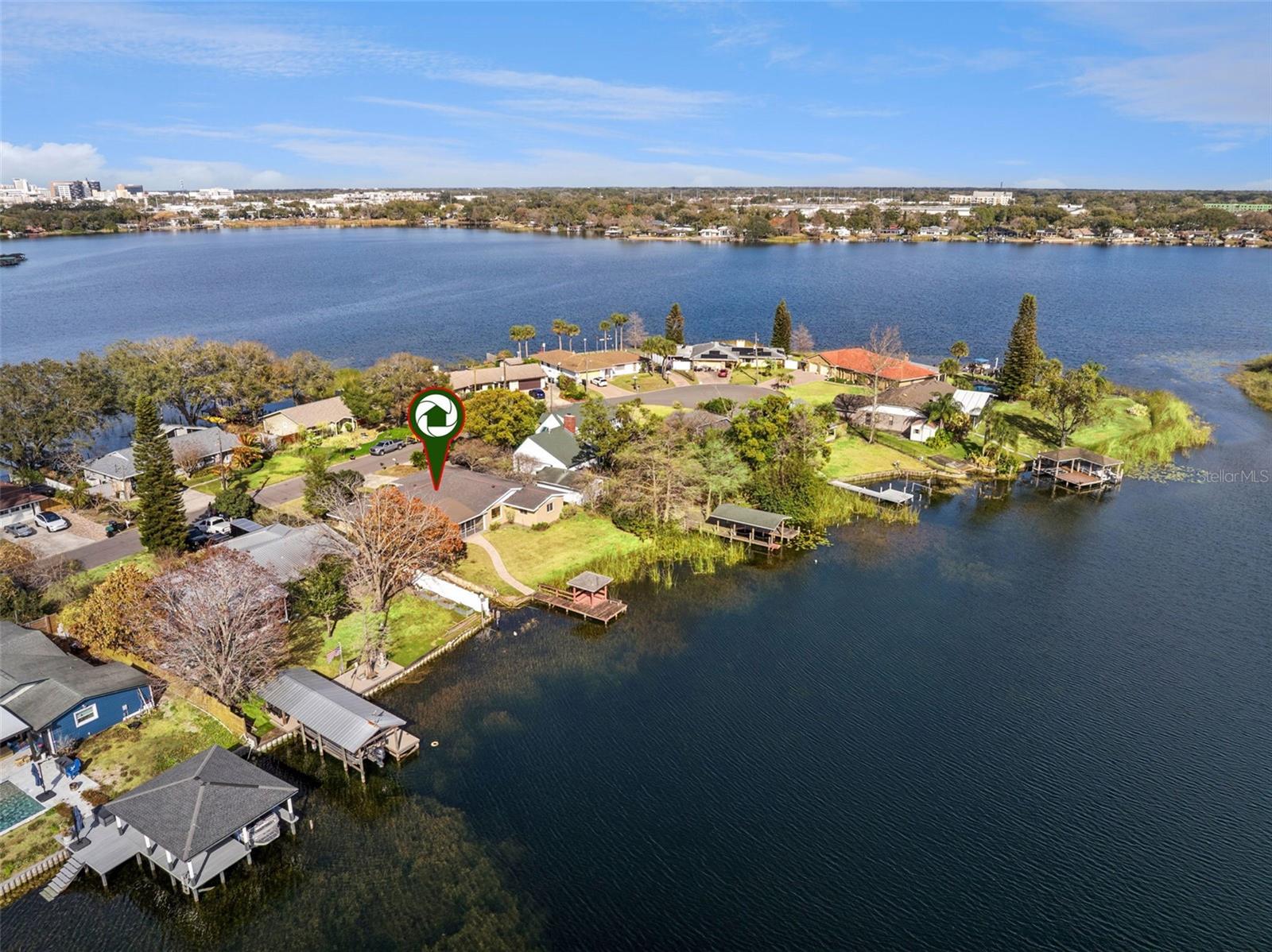 Image 5 of 42 For 894 Lake Holden Point