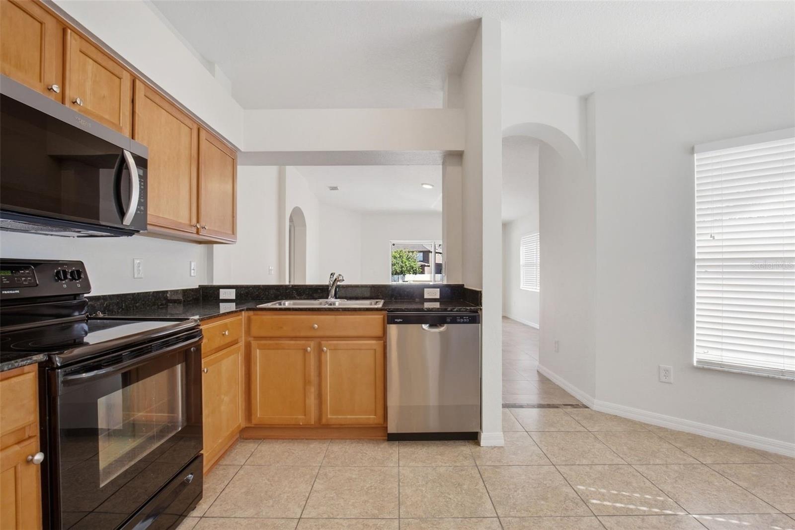 Image 10 of 30 For 3306 Hoylake Court