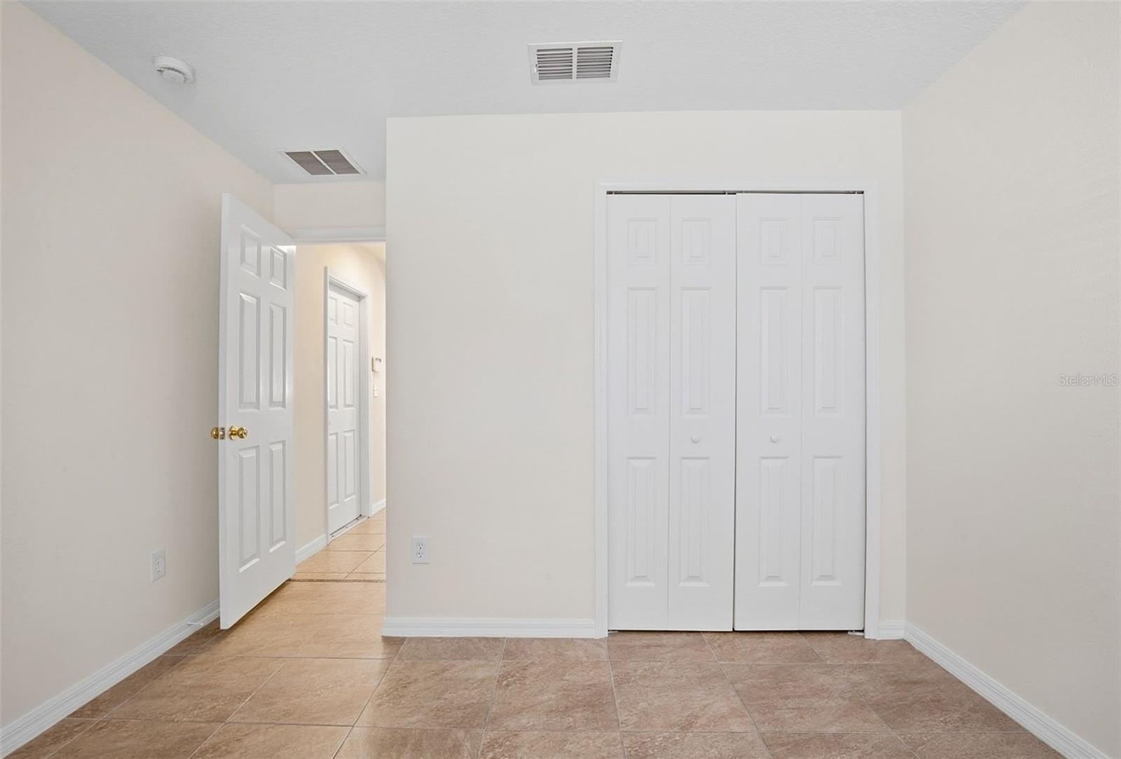 Image 14 of 30 For 3306 Hoylake Court