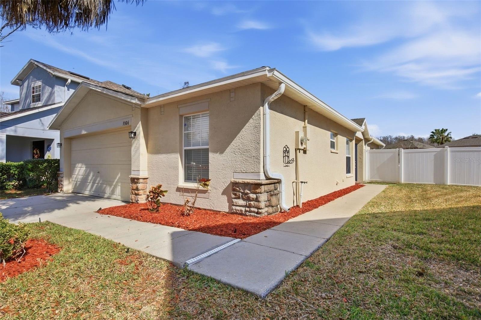 Image 2 of 30 For 3306 Hoylake Court