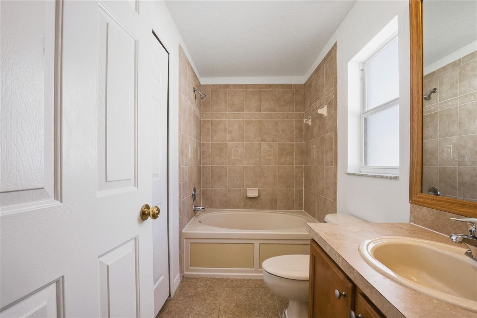 Image 20 of 30 For 3306 Hoylake Court