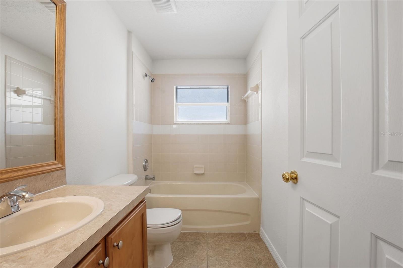 Image 24 of 30 For 3306 Hoylake Court