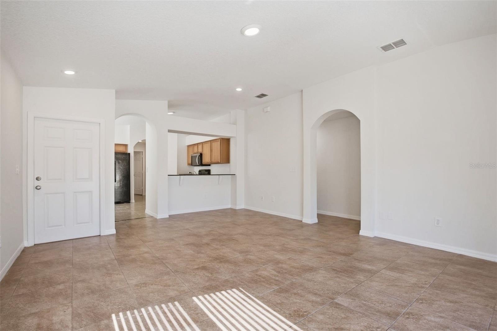 Image 4 of 30 For 3306 Hoylake Court