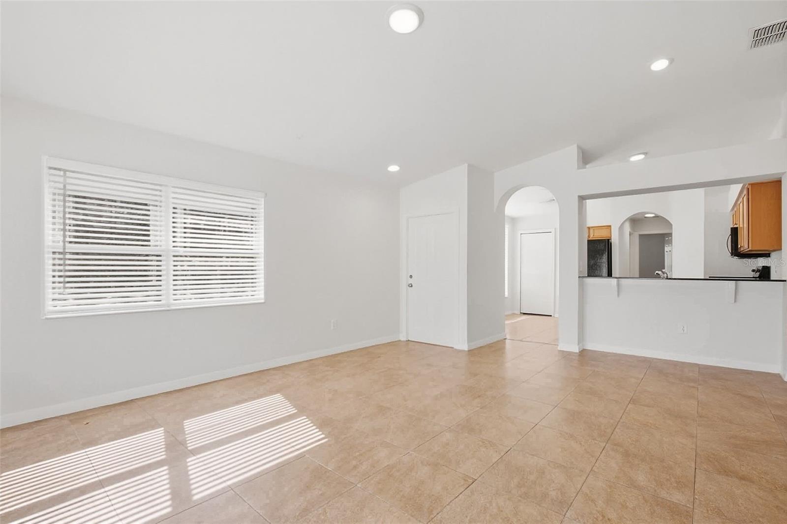 Image 5 of 30 For 3306 Hoylake Court