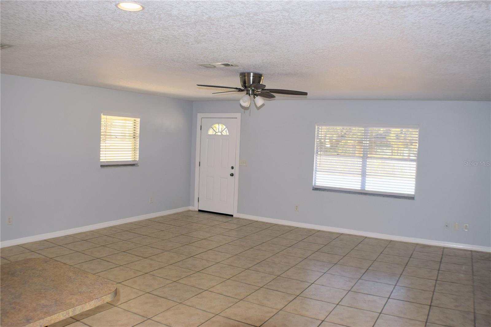 Image 4 of 21 For 3065 Lowery Drive