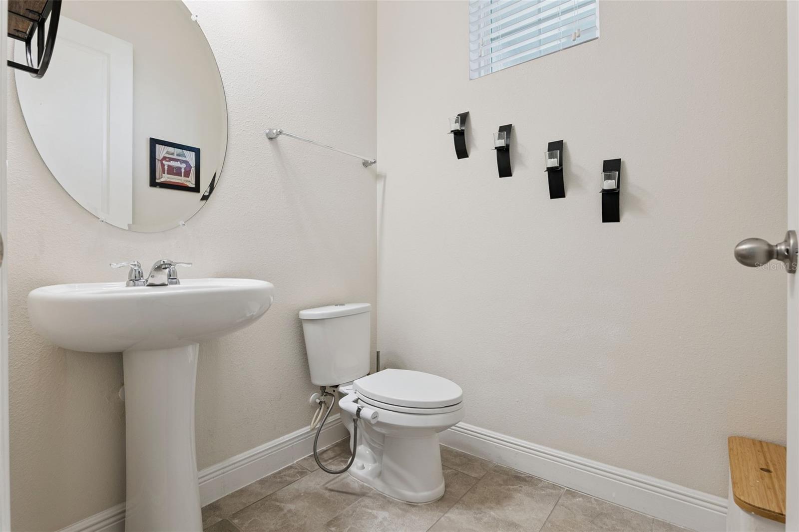 Image 24 of 83 For 9360 Meadow Hunt Way