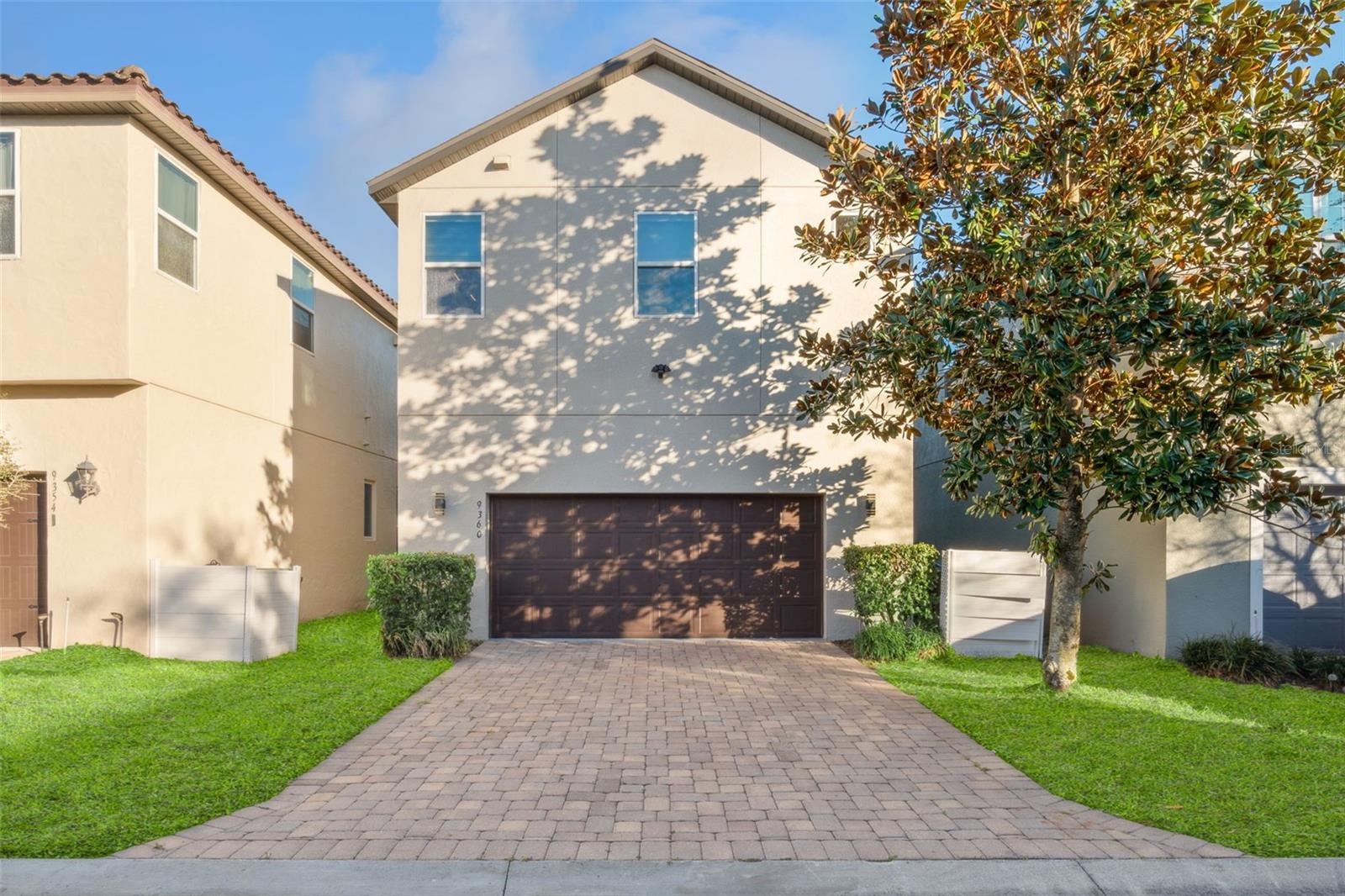 Image 44 of 83 For 9360 Meadow Hunt Way