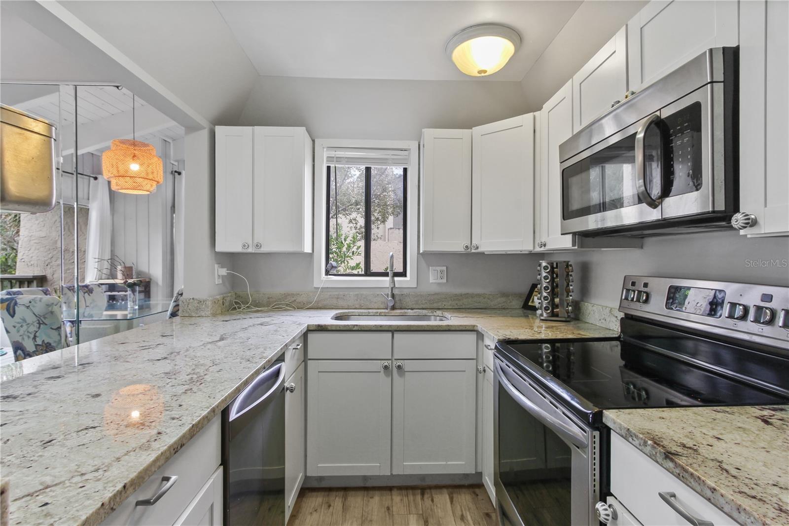 Image 14 of 43 For 204 Tomoka Trail 204