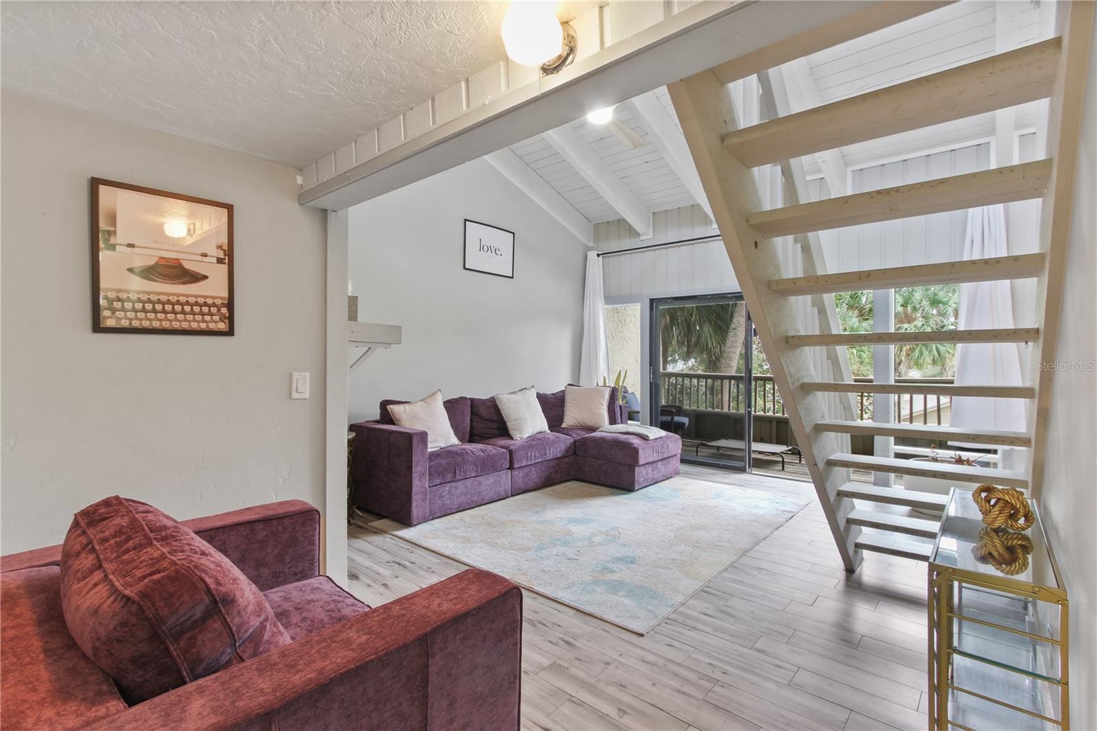 Image 2 of 43 For 204 Tomoka Trail 204