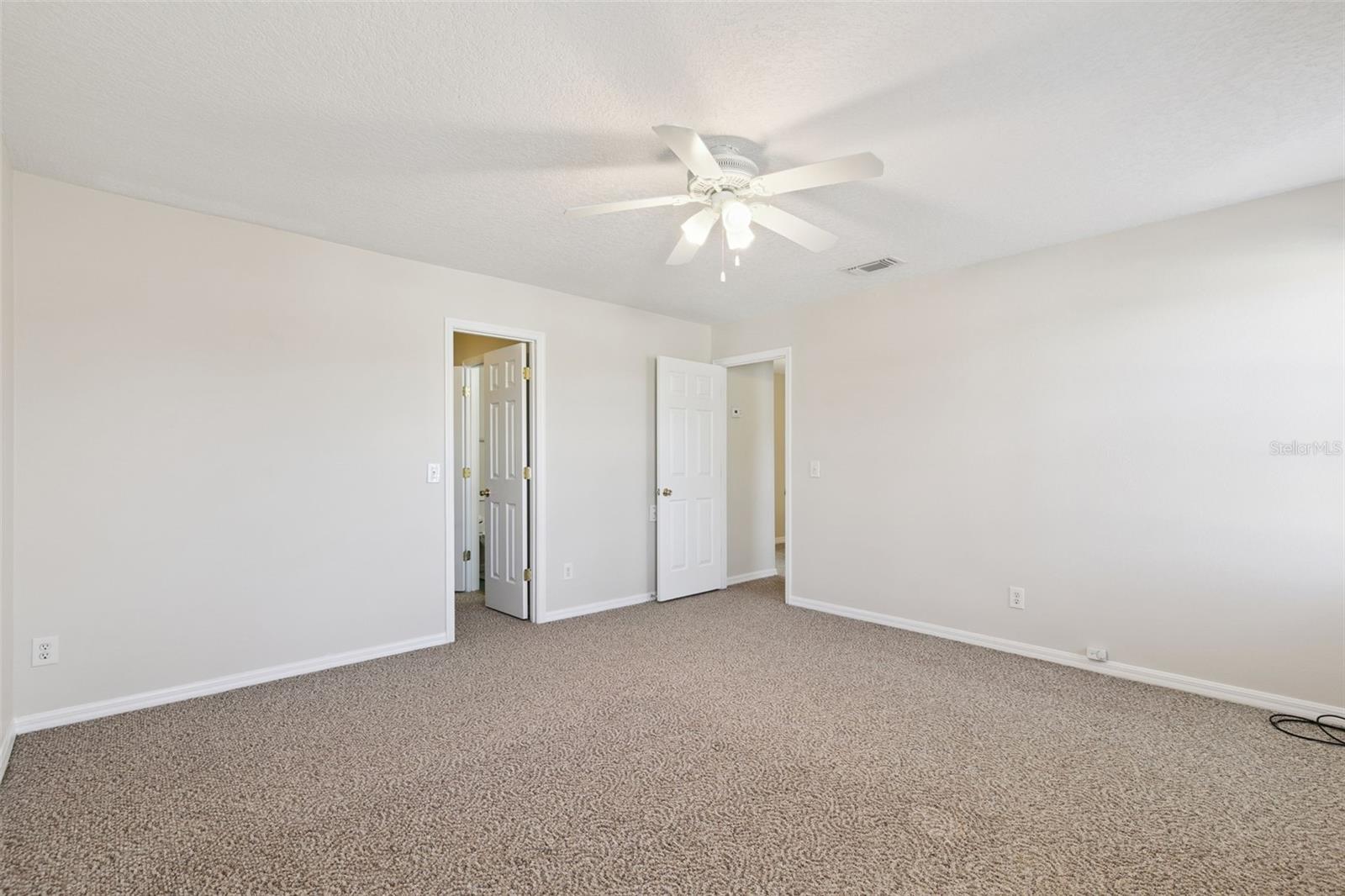 Image 26 of 39 For 1044 Big Oaks Boulevard