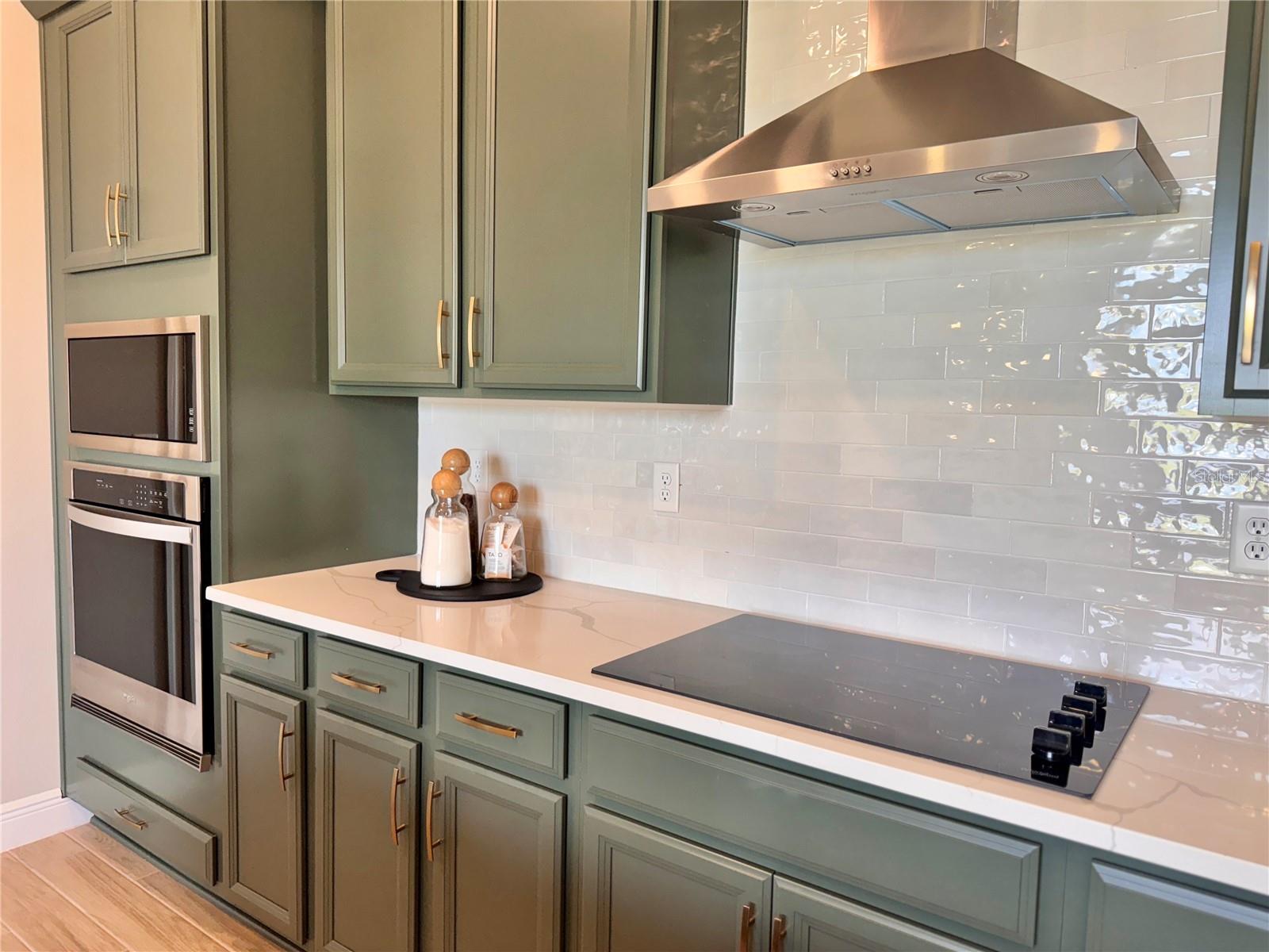 Image 14 of 38 For 2928 Voyager Avenue