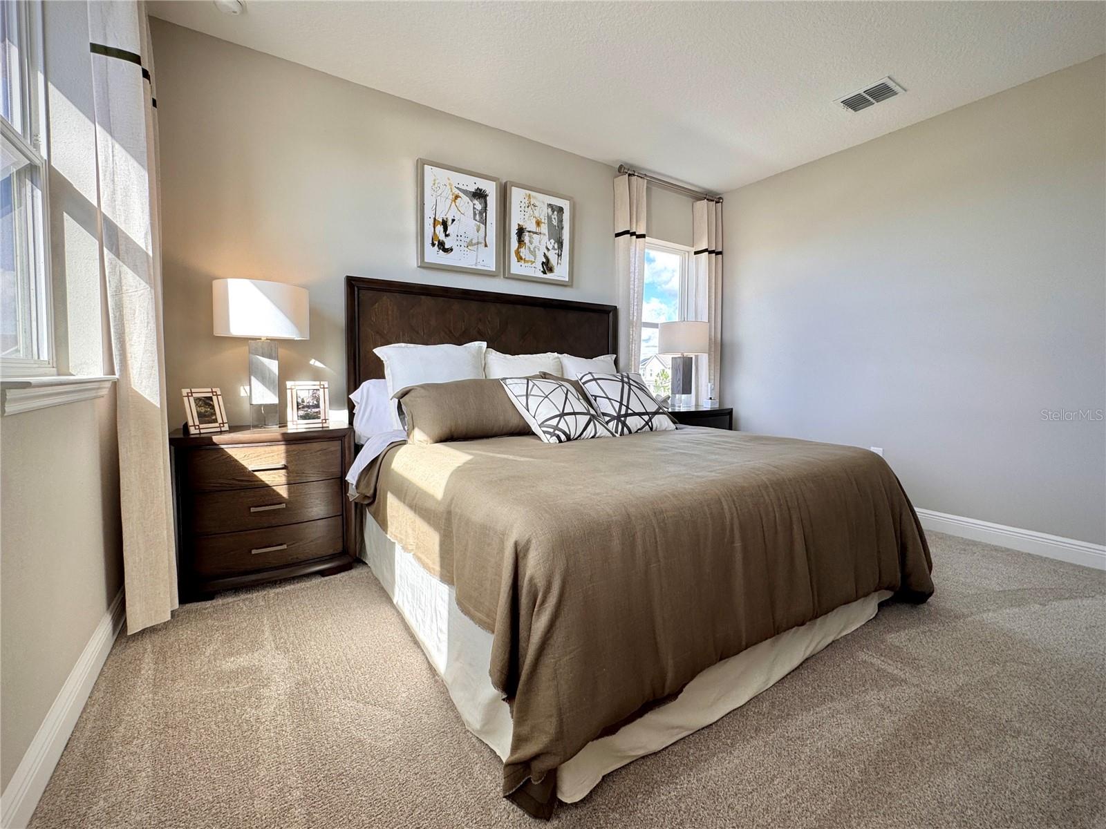 Image 21 of 38 For 2928 Voyager Avenue