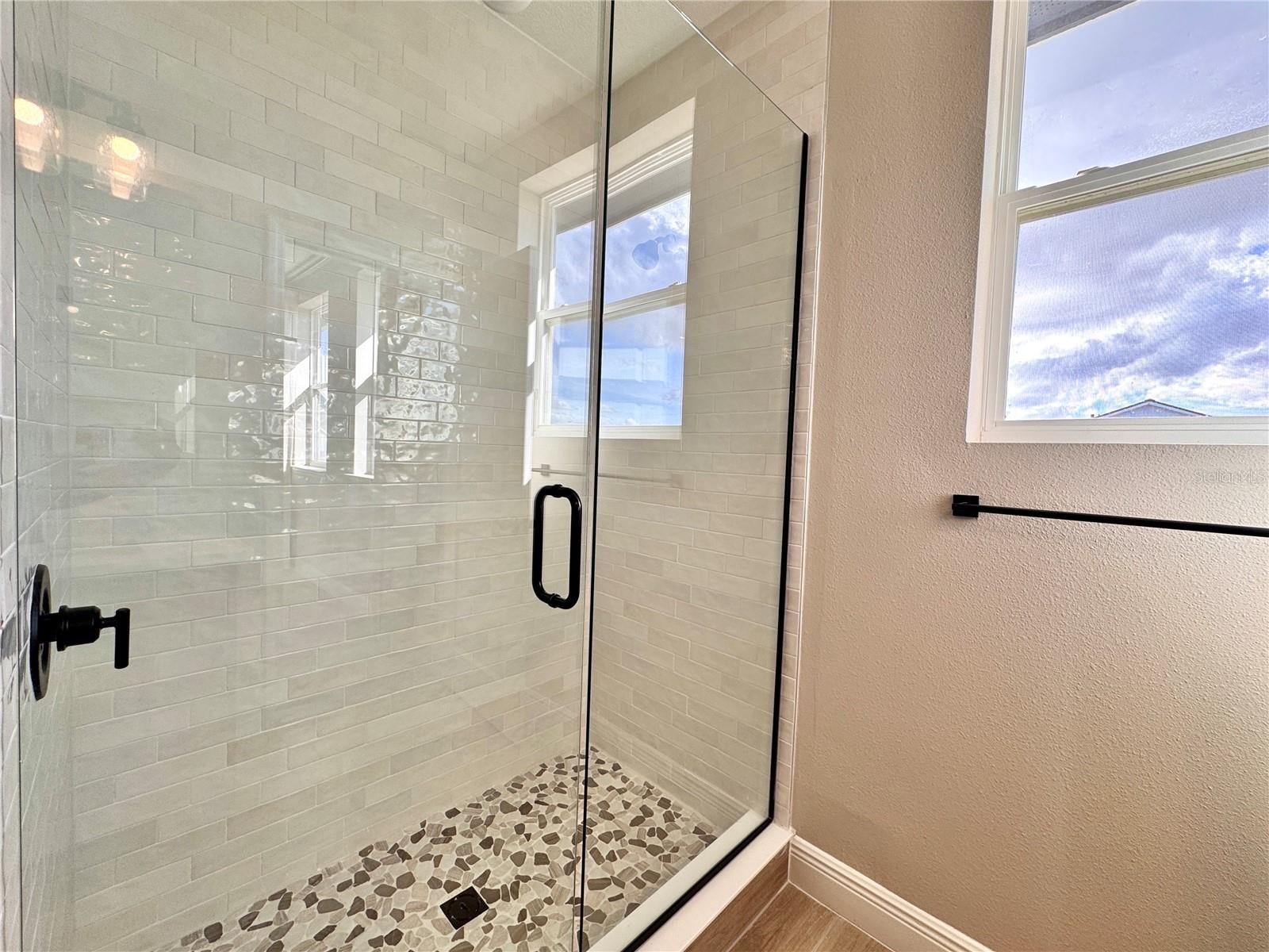 Image 23 of 38 For 2928 Voyager Avenue