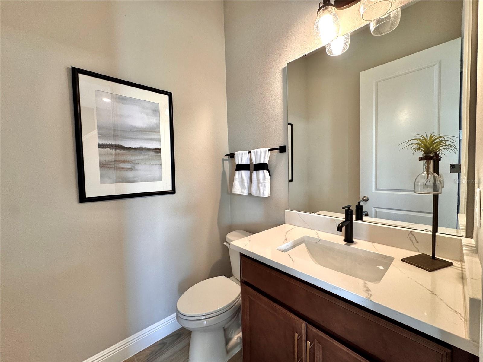 Image 7 of 38 For 2928 Voyager Avenue