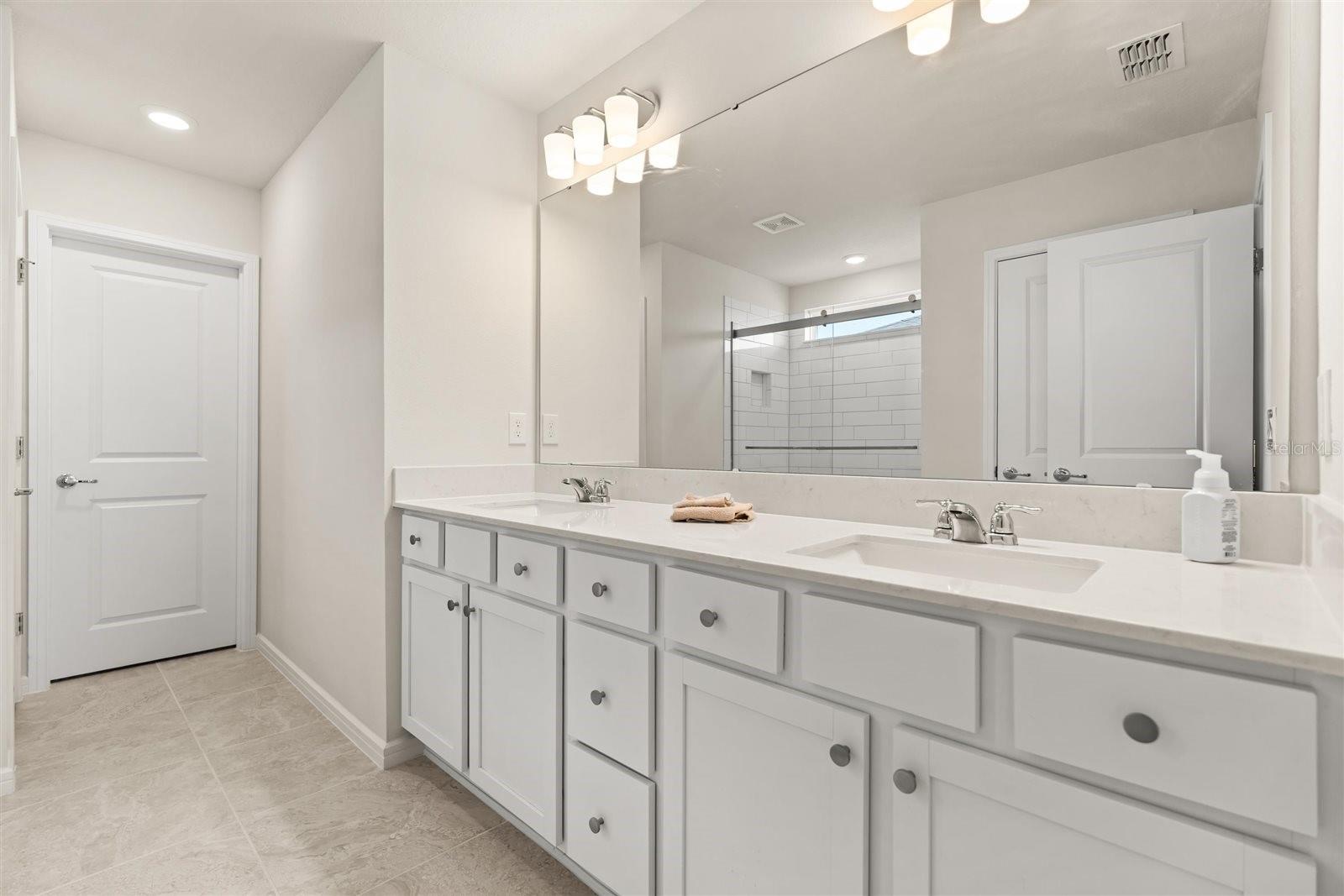 Image 15 of 34 For 2238 Lovely Lane