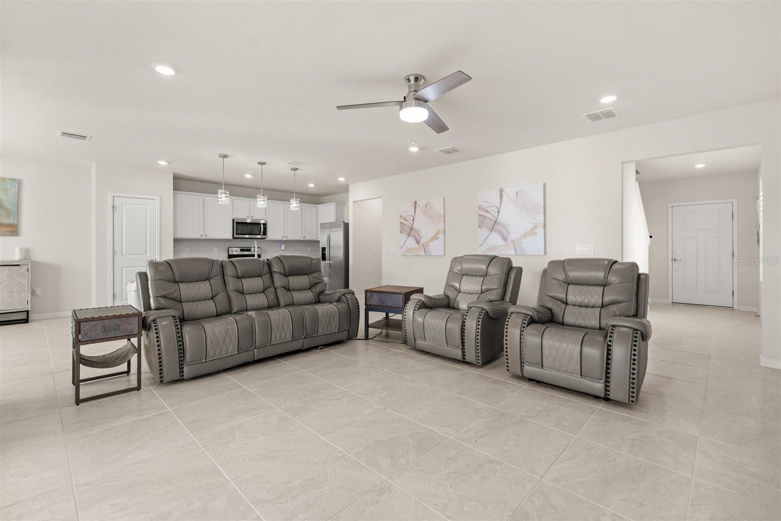 Image 2 of 34 For 2238 Lovely Lane