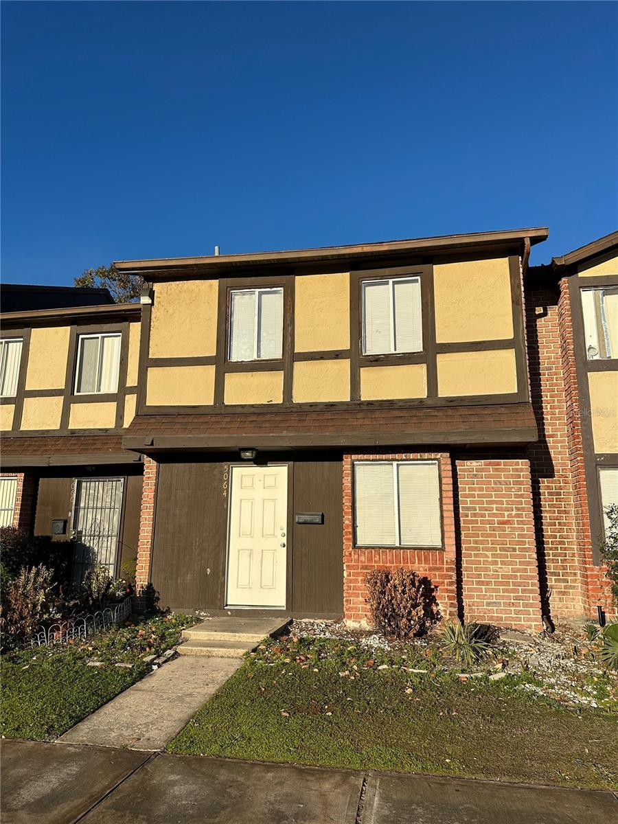 Details for 5064 Downing Street 4, ORLANDO, FL 32839