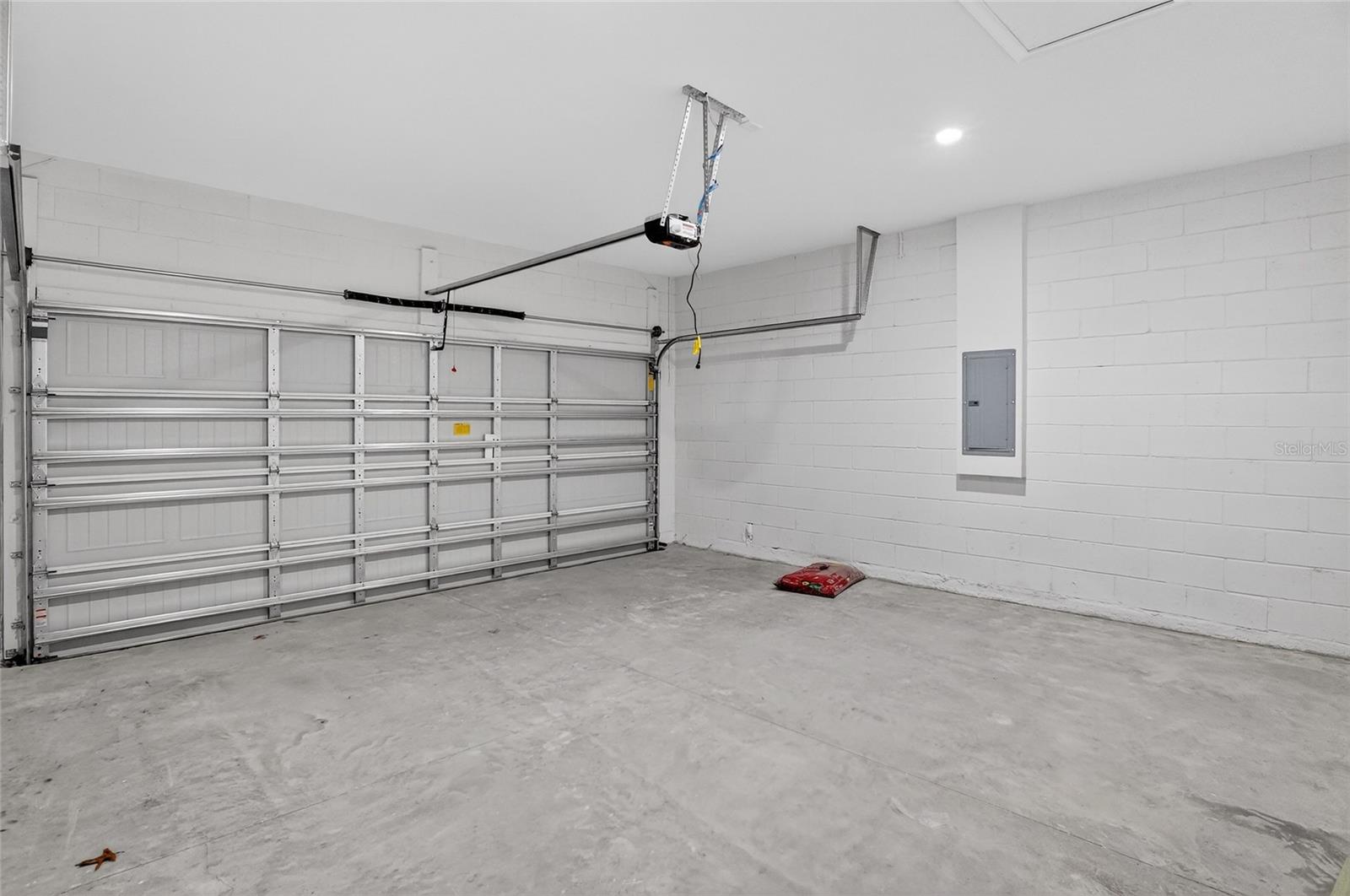 Image 22 of 23 For 8162 Maltese Drive