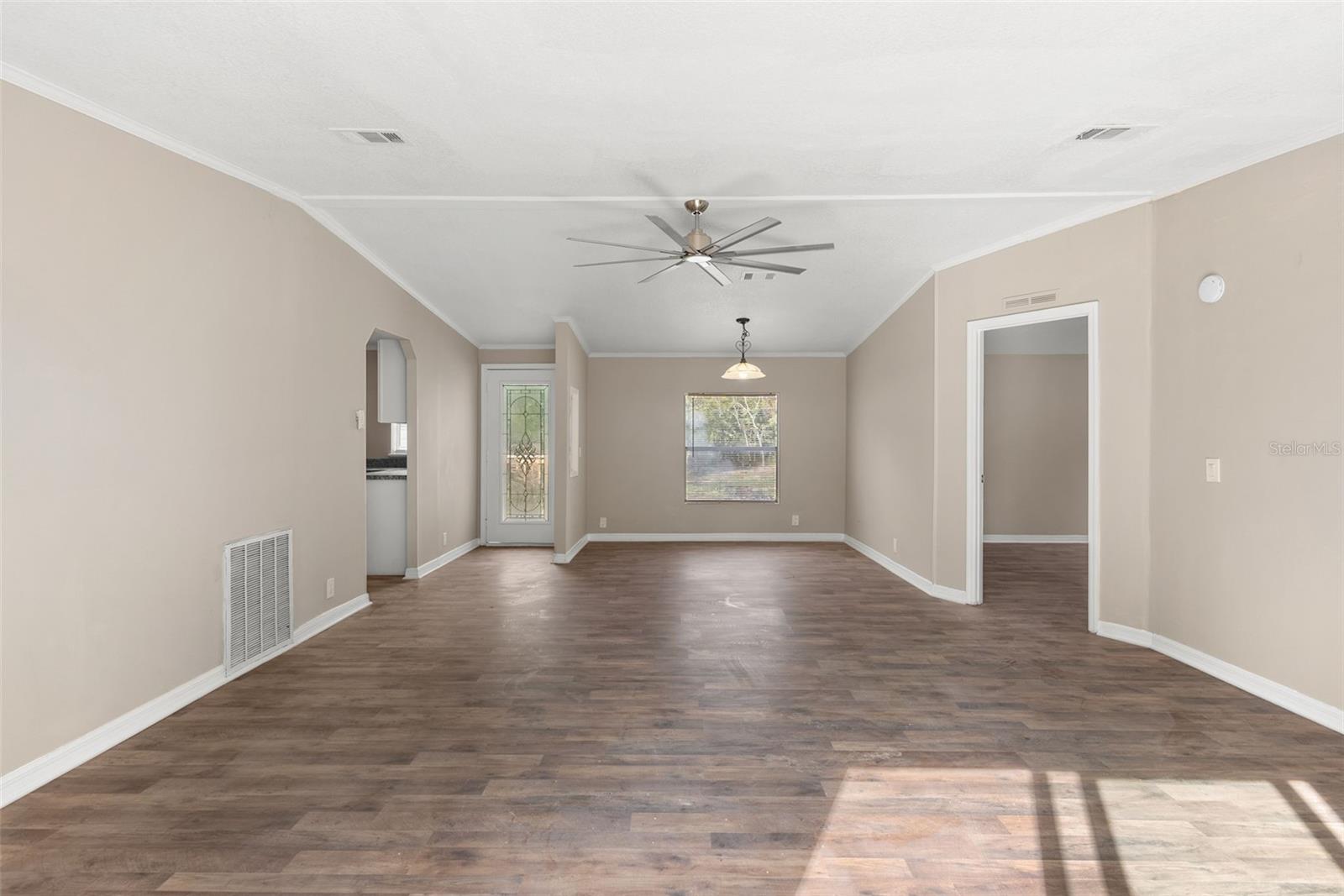 Image 11 of 41 For 6682 156th Place