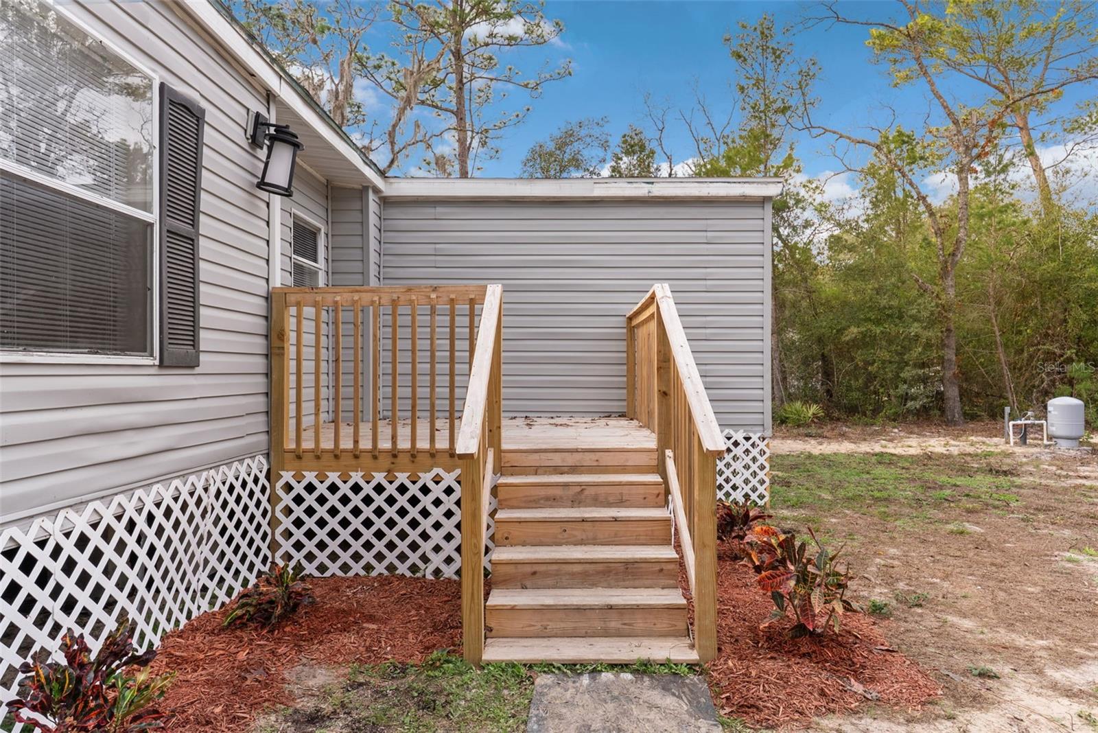 Image 4 of 41 For 6682 156th Place