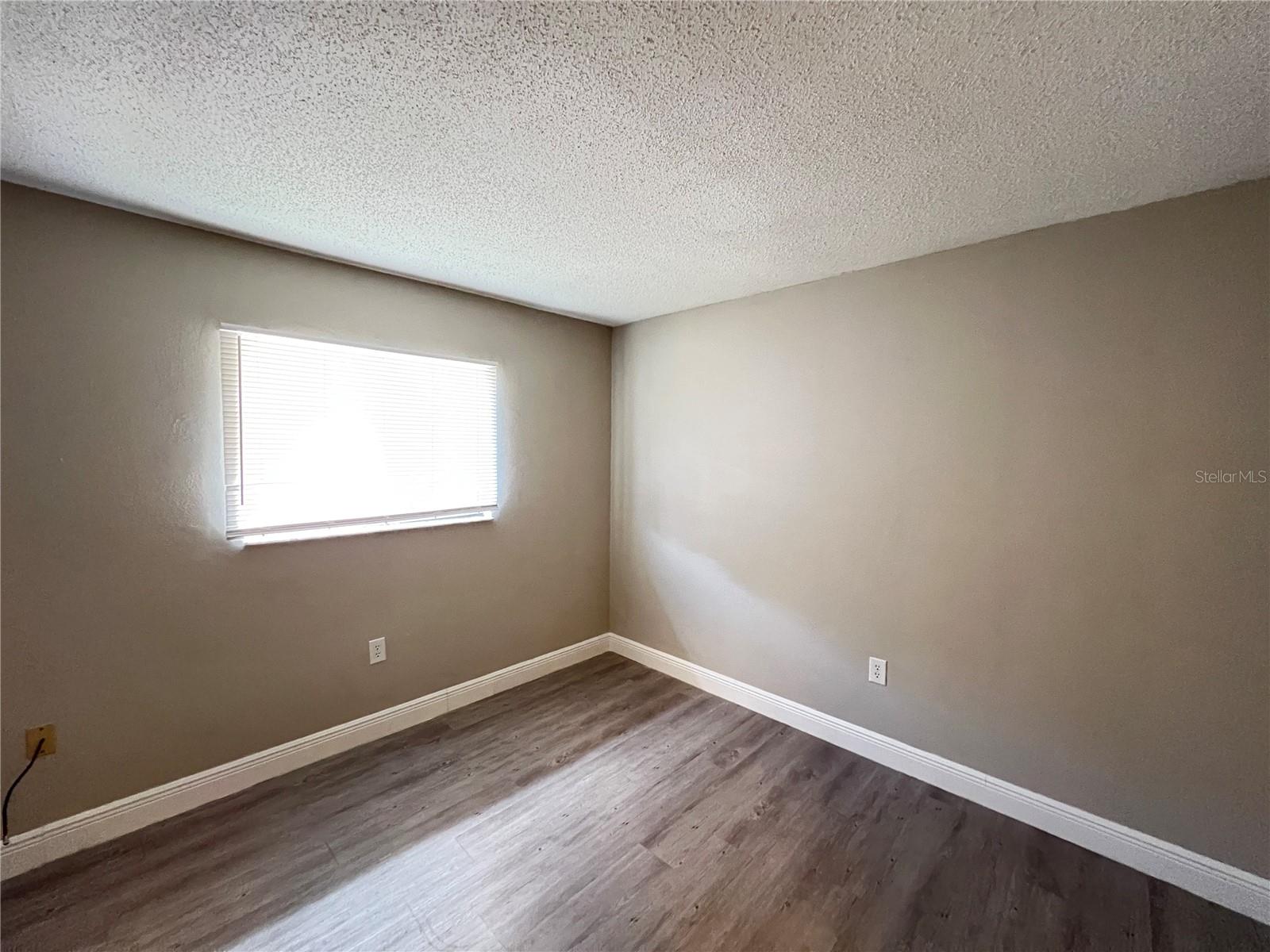 Image 10 of 16 For 2000 43rd Street 1