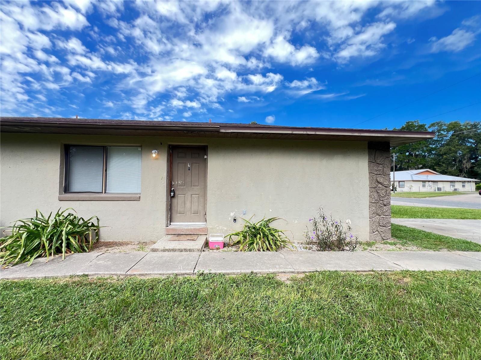 Image 2 of 16 For 2000 43rd Street 1