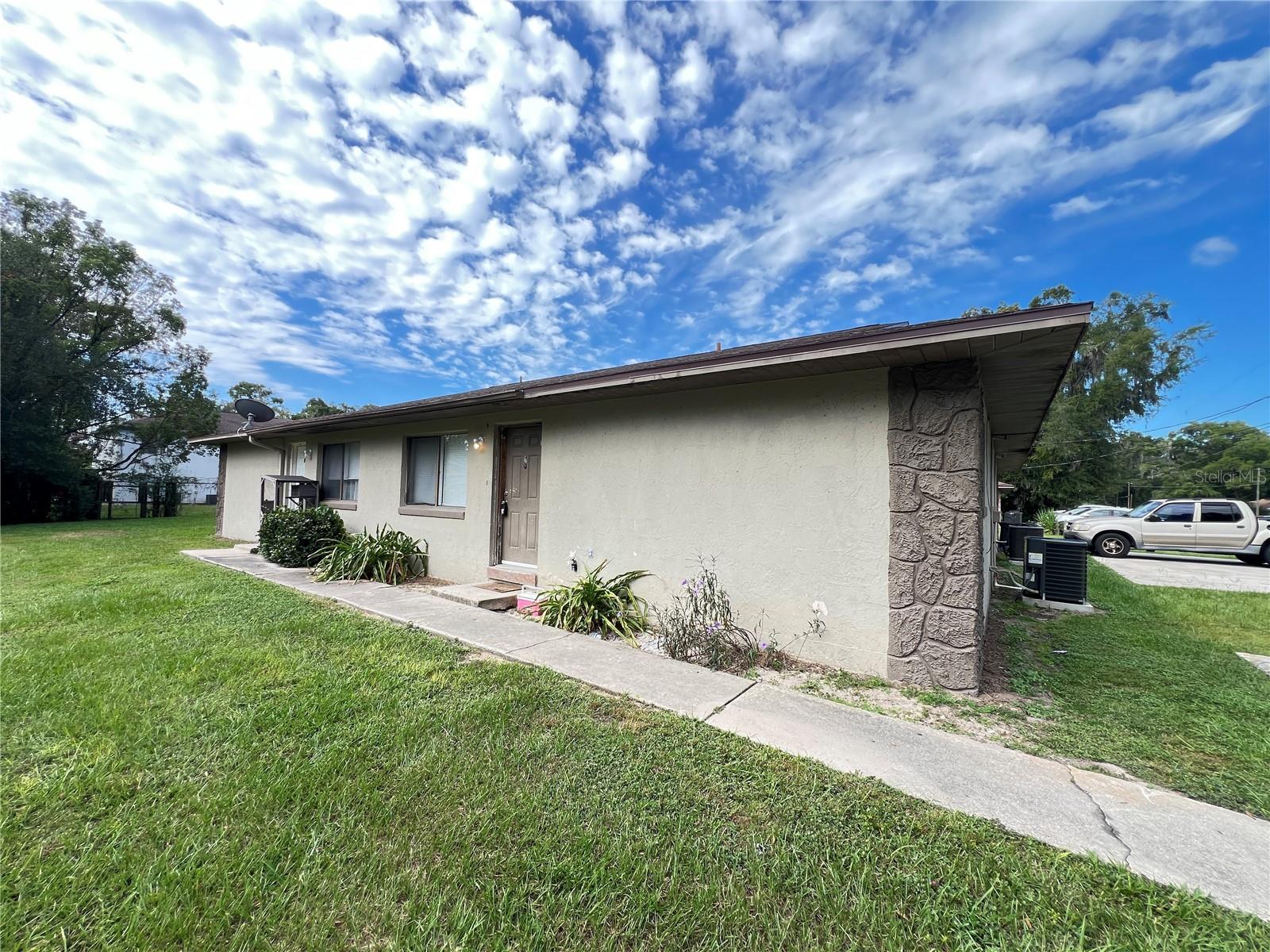 Image 4 of 16 For 2000 43rd Street 1