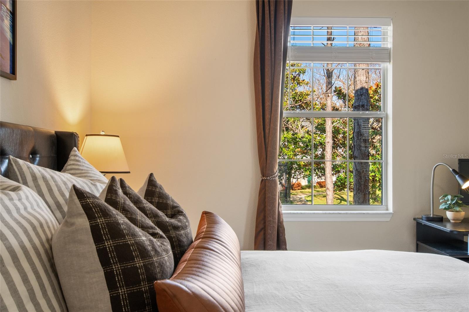 Image 22 of 42 For 317 Southern Pecan Circle 102