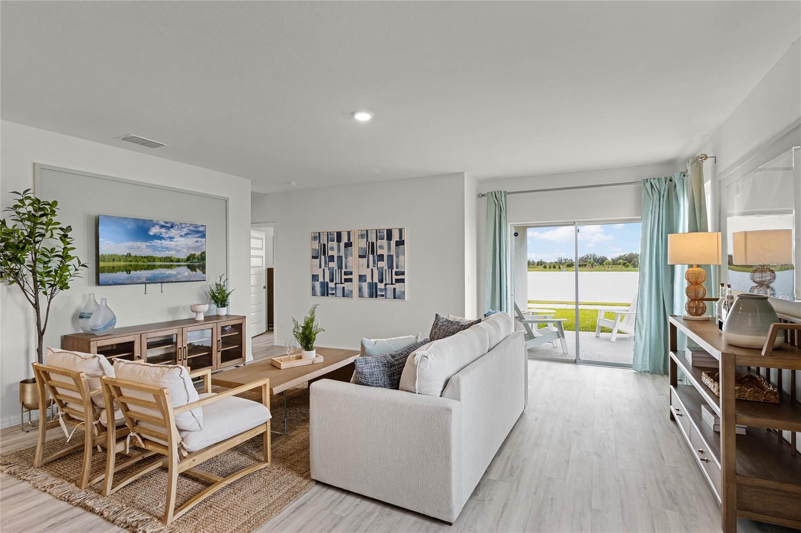 Image 12 of 35 For 3819 Pomelo Drive