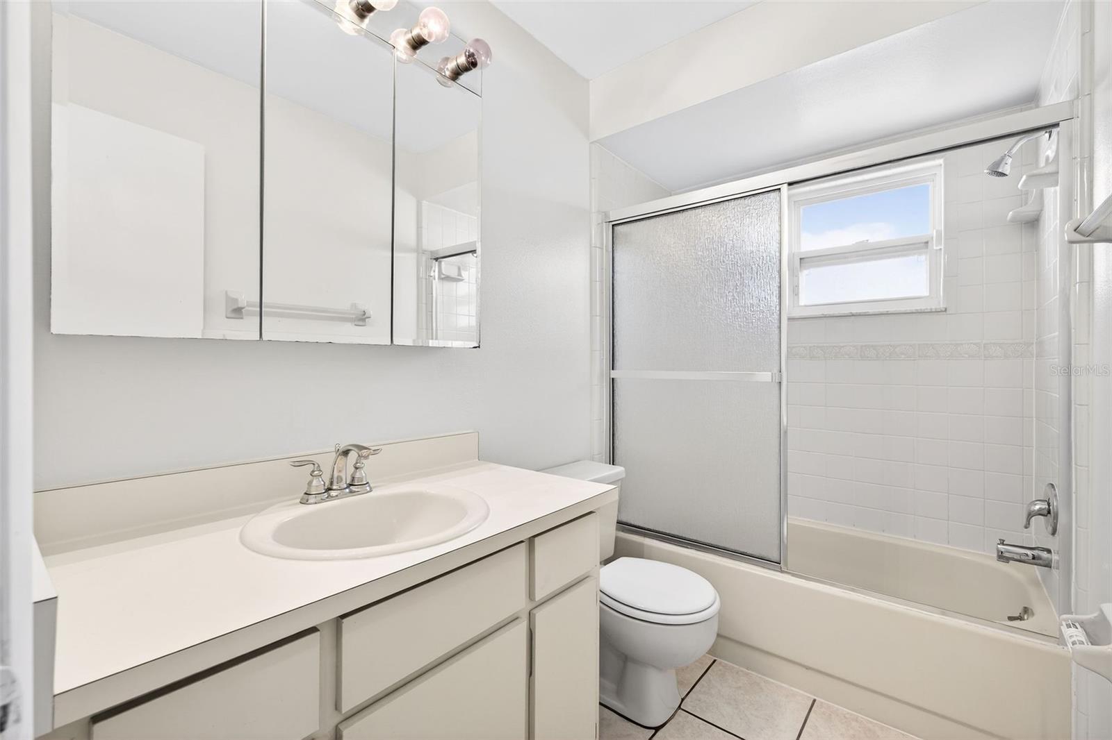 Image 17 of 31 For 9714 Poplarwood Court